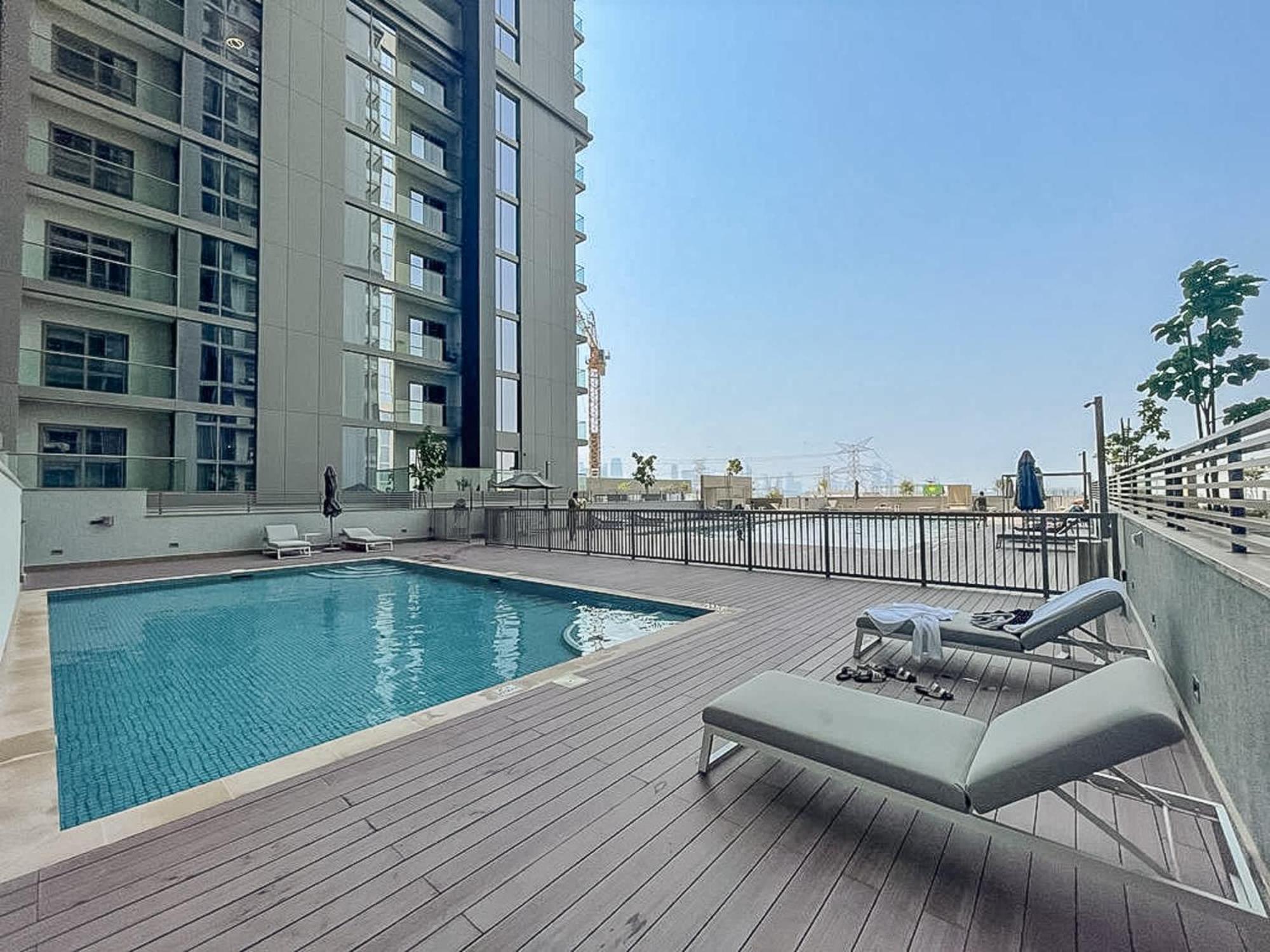 Cosy 1 Bedroom In Mbr City Sleeps 2 With Balcony Apartment Dubai