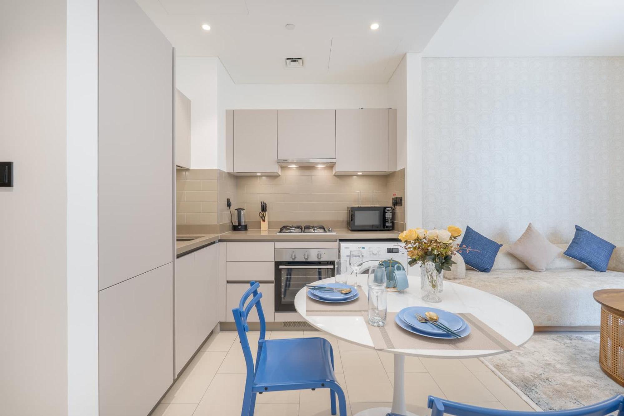 Cosy 1 Bedroom In Mbr City Sleeps 2 With Balcony Apartment Dubai