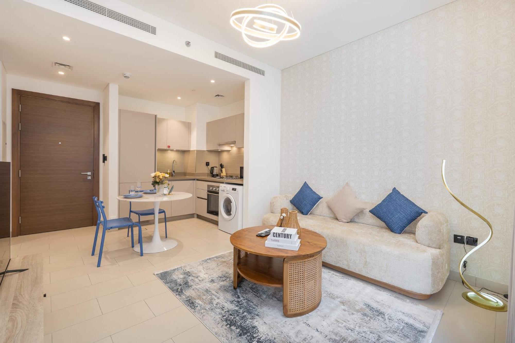 Cosy 1 Bedroom In Mbr City Sleeps 2 With Balcony Apartment *